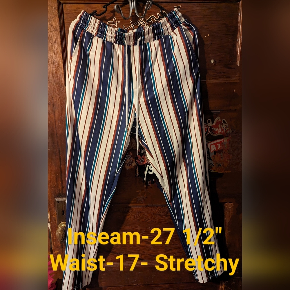 SHEIN SIZE MEDIUM LOUNGE PANTS, FAUX BACK POCKET, 2 SIDE POCKETS, EX CONDITION